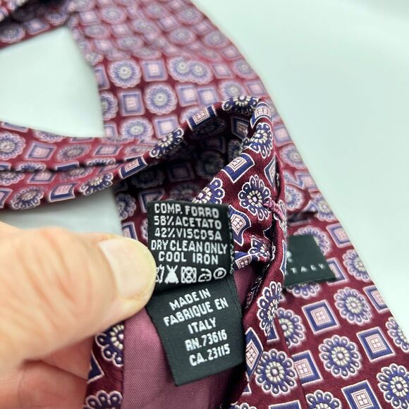 Boss Hugo Boss Wine Red with Pink Blue Floral Geo Print Foulard Print Long Tie - Picture 9 of 12